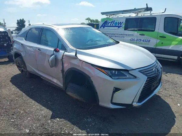 2T2BZMCA8HC116294 2017 LEXUS RX - Image 1
