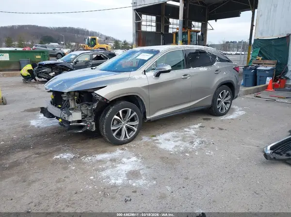 2T2BZMCA8HC117882 2017 LEXUS RX - Image 2