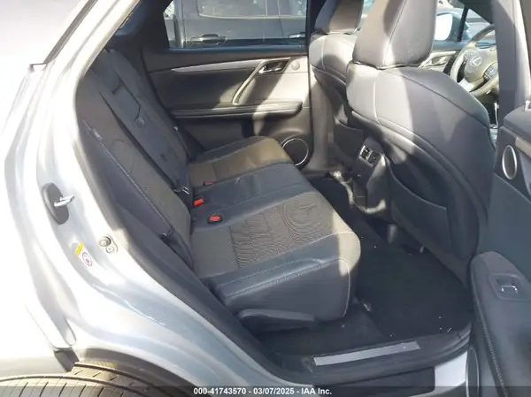 2T2BZMCA8HC129952 2017 LEXUS RX - Image 8