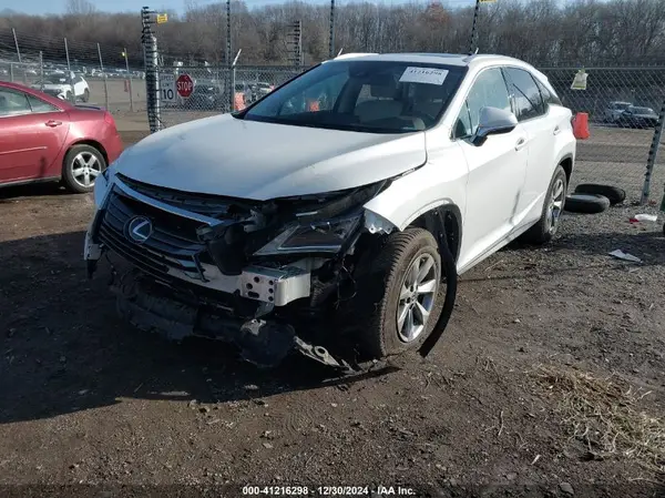 2T2BZMCA8JC140147 2018 LEXUS RX - Image 2