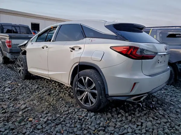 2T2BZMCA8JC152315 2018 LEXUS RX - Image 2