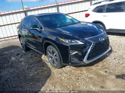 2T2BZMCA8JC153657 2018 LEXUS RX