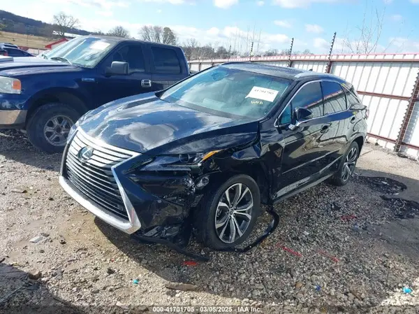 2T2BZMCA8JC153657 2018 LEXUS RX - Image 2