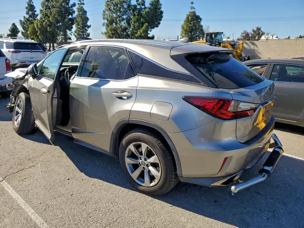2T2BZMCA8JC154369 2018 LEXUS RX - Image 2