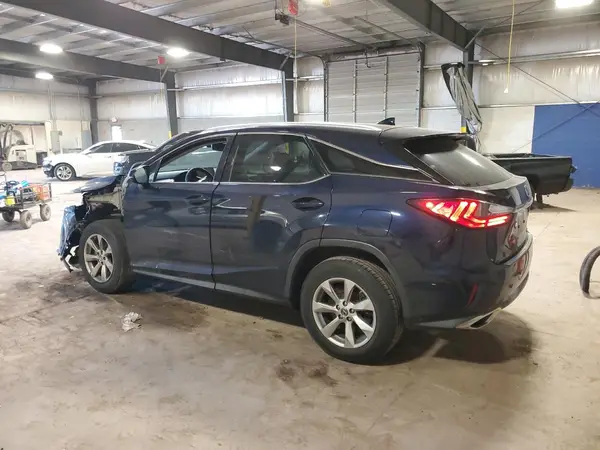 2T2BZMCA8JC154579 2018 LEXUS RX - Image 2