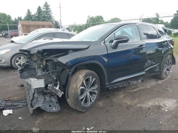 2T2BZMCA8JC159913 2018 LEXUS RX - Image 2