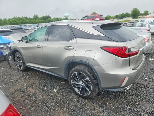2T2BZMCA8KC168872 2019 LEXUS RX - Image 2