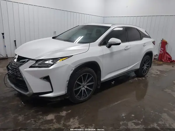 2T2BZMCA8KC185820 2019 LEXUS RX - Image 2