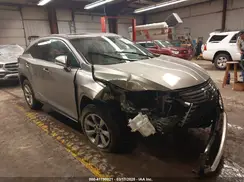 2T2BZMCA8KC186028 2019 LEXUS RX