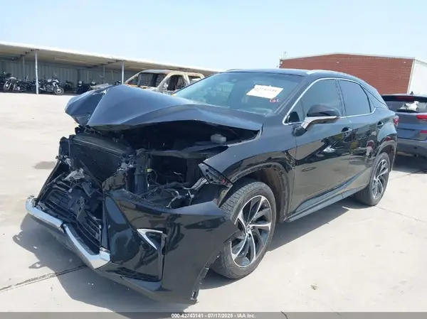2T2BZMCA8KC191634 2019 LEXUS RX - Image 2