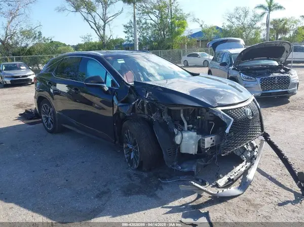 2T2BZMCA8KC206648 2019 LEXUS RX - Image 1