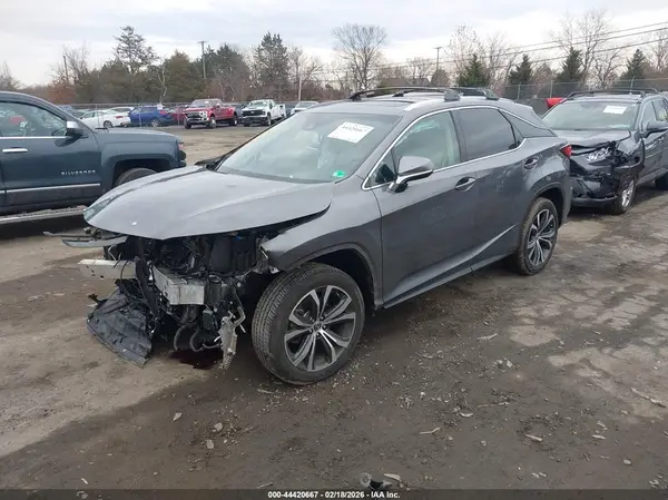 2T2BZMCA8KC207900 2019 LEXUS RX - Image 2