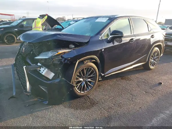 2T2BZMCA8KC211414 2019 LEXUS RX - Image 2