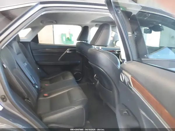 2T2BZMCA9GC007535 2016 LEXUS RX - Image 8