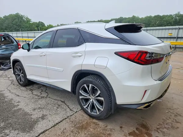 2T2BZMCA9GC028739 2016 LEXUS RX - Image 2