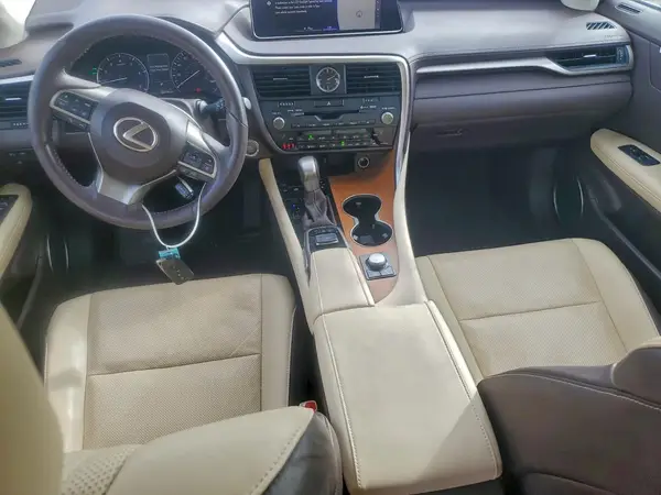 2T2BZMCA9HC060284 2017 LEXUS RX - Image 8