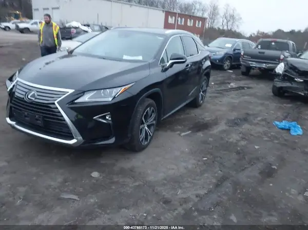 2T2BZMCA9HC060365 2017 LEXUS RX - Image 2