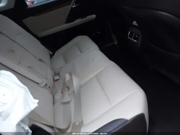 2T2BZMCA9HC060365 2017 LEXUS RX - Image 8