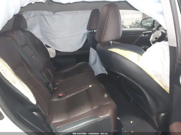 2T2BZMCA9HC065761 2017 LEXUS RX - Image 8