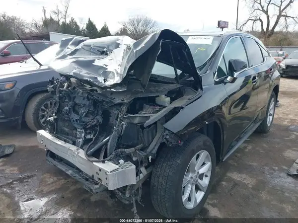 2T2BZMCA9HC066117 2017 LEXUS RX - Image 2