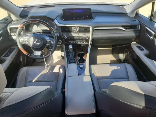2T2BZMCA9HC071916 2017 LEXUS RX - Image 8
