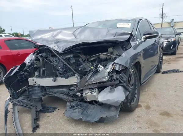2T2BZMCA9HC122086 2017 LEXUS RX - Image 2