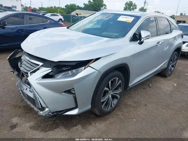 2T2BZMCA9HC124727 2017 LEXUS RX - Image 2