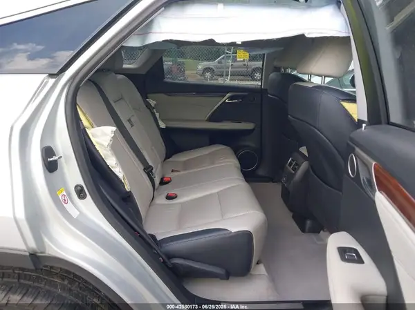 2T2BZMCA9HC124727 2017 LEXUS RX - Image 8