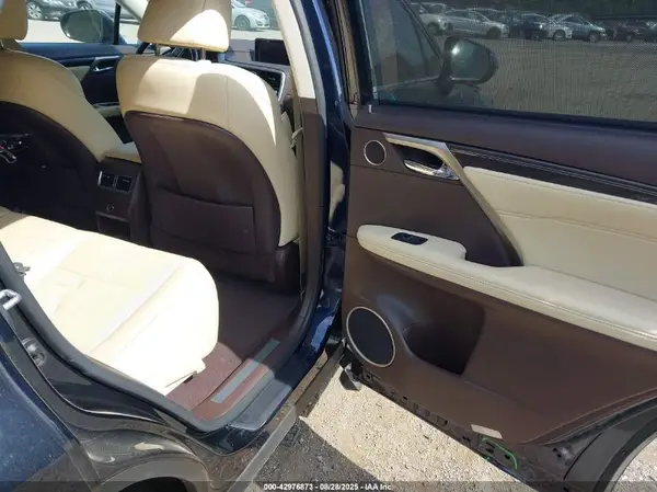 2T2BZMCA9HC128096 2017 LEXUS RX - Image 8
