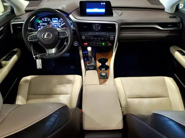 2T2BZMCA9HC133864 2017 LEXUS RX - Image 8