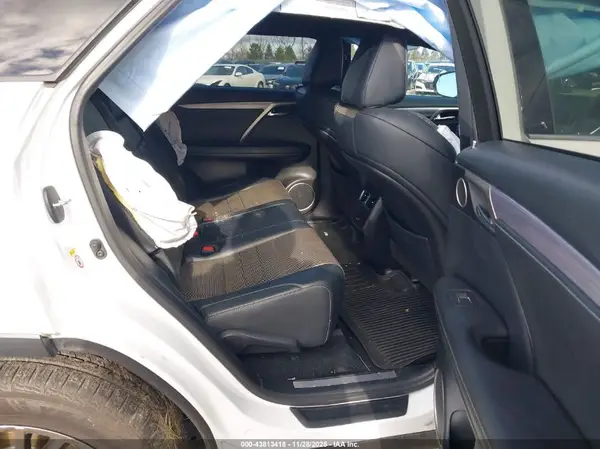 2T2BZMCA9JC143431 2018 LEXUS RX - Image 8