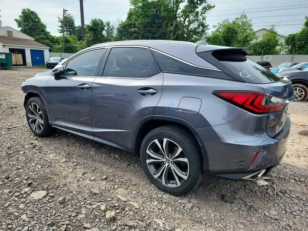 2T2BZMCA9JC146636 2018 LEXUS RX - Image 2