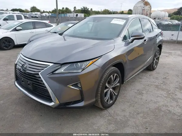 2T2BZMCA9JC148449 2018 LEXUS RX - Image 2