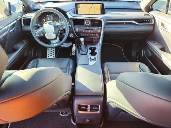 2T2BZMCA9JC155756 2018 LEXUS RX - Image 8