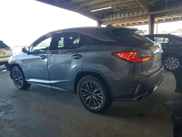 2T2BZMCA9JC164747 2018 LEXUS RX - Image 2