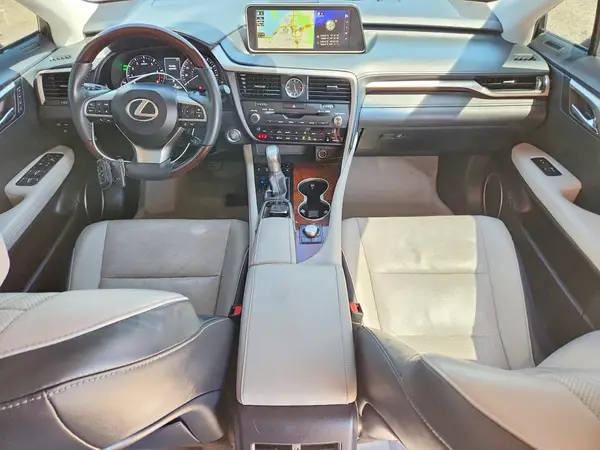2T2BZMCA9KC171960 2019 LEXUS RX - Image 8