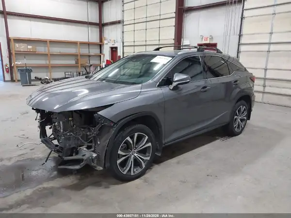 2T2BZMCA9KC176737 2019 LEXUS RX - Image 2
