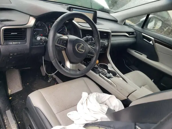 2T2BZMCA9KC176804 2019 LEXUS RX - Image 8
