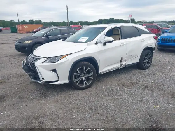 2T2BZMCA9KC179900 2019 LEXUS RX - Image 2