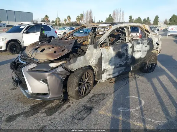 2T2BZMCA9KC180965 2019 LEXUS RX - Image 2