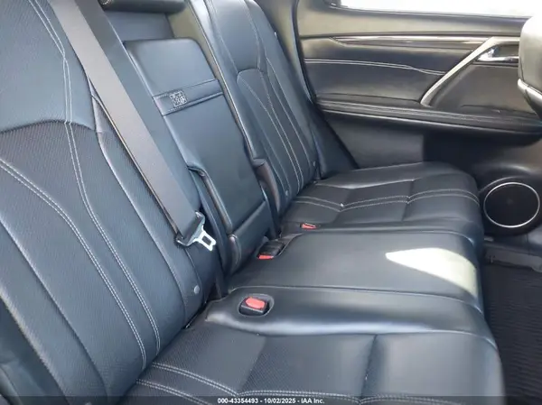 2T2BZMCA9KC182215 2019 LEXUS RX - Image 8
