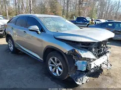 2T2BZMCA9KC183686 2019 LEXUS RX