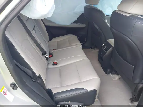 2T2BZMCA9KC187723 2019 LEXUS RX - Image 8