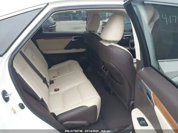 2T2BZMCA9KC203936 2019 LEXUS RX - Image 8