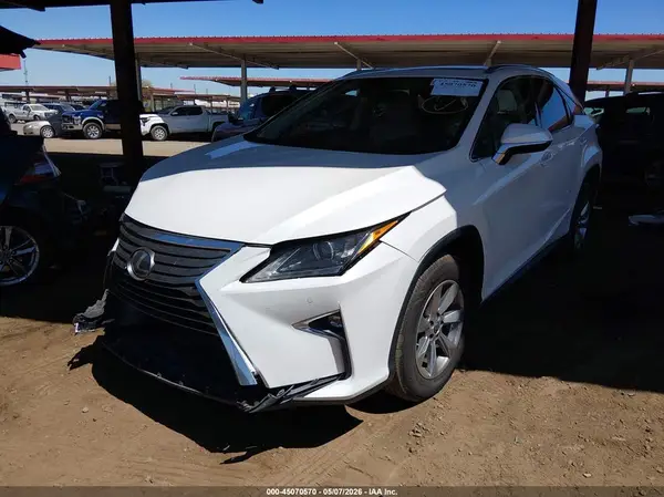 2T2BZMCA9KC204018 2019 LEXUS RX - Image 2