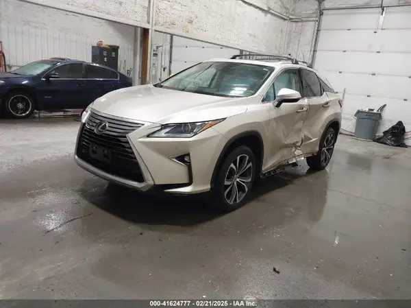 2T2BZMCAXGC020133 2016 LEXUS RX - Image 2