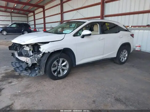 2T2BZMCAXGC021024 2016 LEXUS RX - Image 2