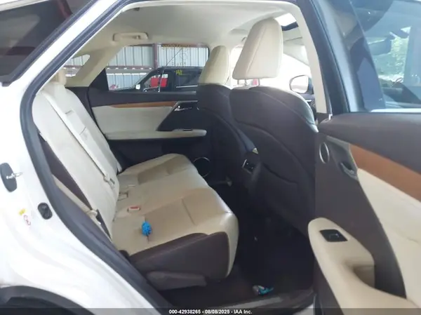 2T2BZMCAXGC021024 2016 LEXUS RX - Image 8
