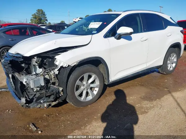 2T2BZMCAXGC027034 2016 LEXUS RX - Image 2