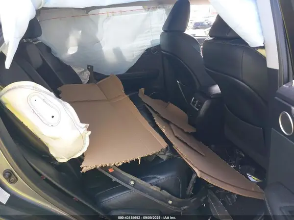 2T2BZMCAXHC057569 2017 LEXUS RX - Image 8
